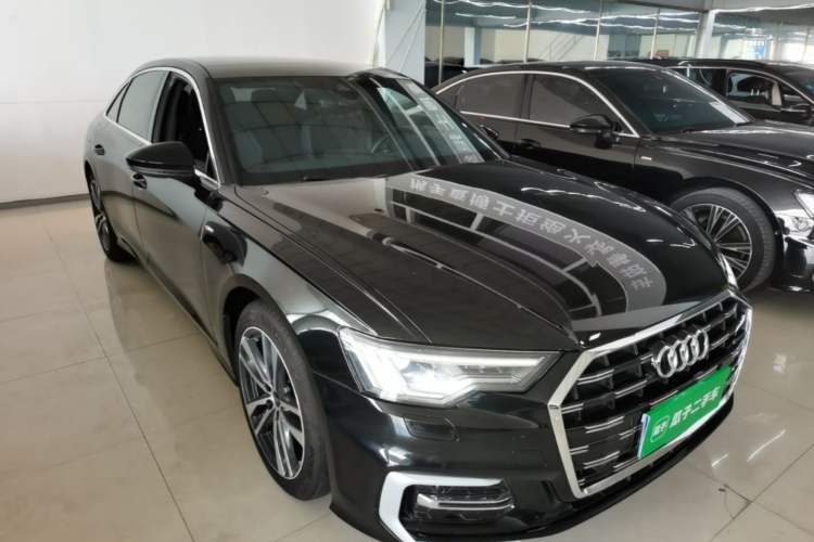 Used Audi A6L 2023 40 TFSI Luxury Dynamic Model Front Right 45 Deg