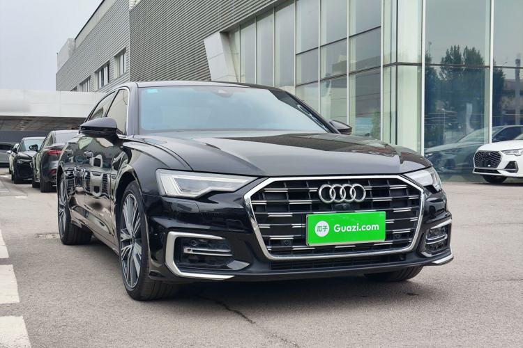 Used Audi A6L 2023 40 TFSI Luxury Dynamic Model Front Right 45 Deg