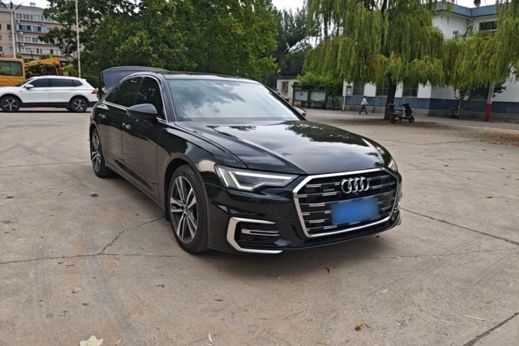 Used Audi A6L 2023 Revised 40 TFSI Luxury Dynamic Edition Front Right 45 Deg