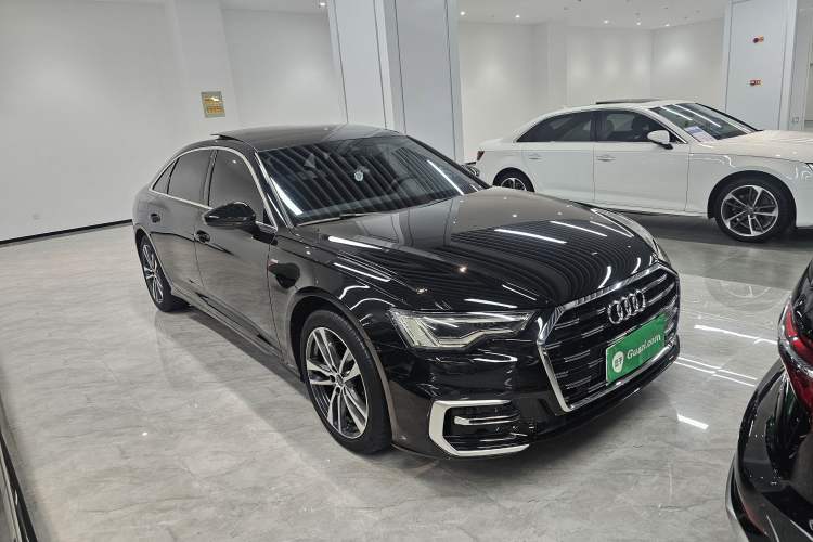 Used Audi A6L 2023 40 TFSI Luxury Dynamic Model Front Right 45 Deg