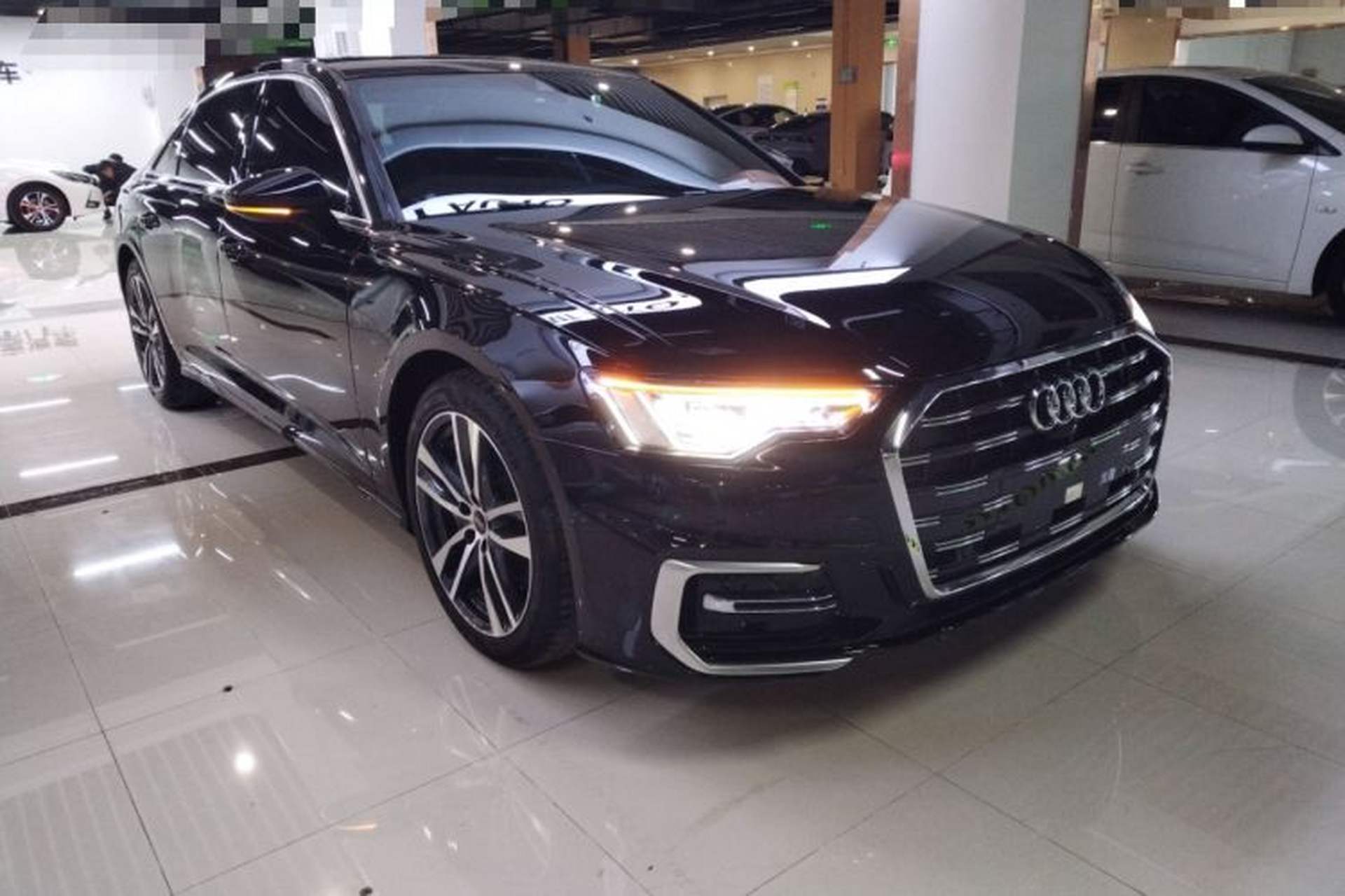 Used Audi A6L 2023 40 TFSI Luxury Dynamic Model Front Right 45 Deg