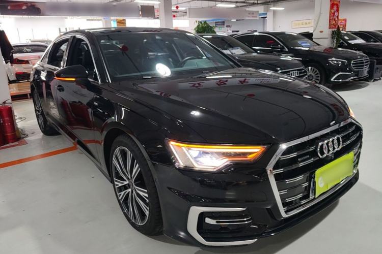 Used Audi A6L 2023 Revised Edition 45 TFSI quattro Prestige Dynamic Version Front Right 45 Deg