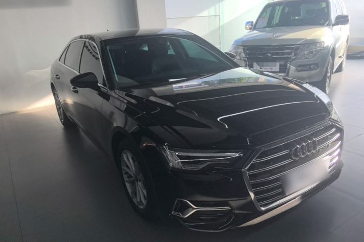 Used Audi A6L 2023 40 TFSI Luxury Prestige Edition Front Right 45 Deg