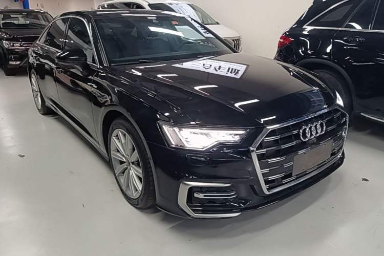 Used Audi A6L 2023 Revised 45 TFSI Prestige Dynamic Edition Front Right 45 Deg