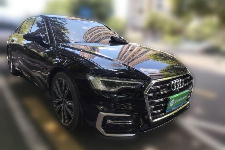 Used Audi A6L 2023 Updated 45 TFSI quattro Prestige Dynamic Edition Front Right 45 Deg