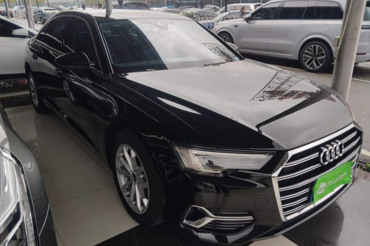 Used Audi A6L 2023 Revised 40 TFSI Luxury Prestige Edition Front Right 45 Deg