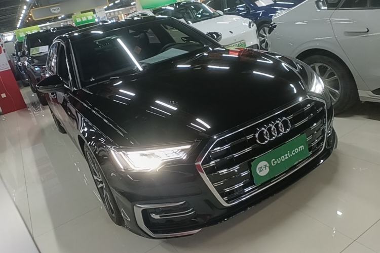 Used Audi A6L 2023 40 TFSI Luxury Dynamic Model Front Right 45 Deg