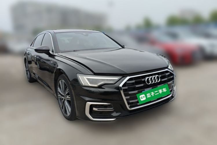 Used Audi A6L 2023 40 TFSI Luxury Dynamic Model Front Right 45 Deg