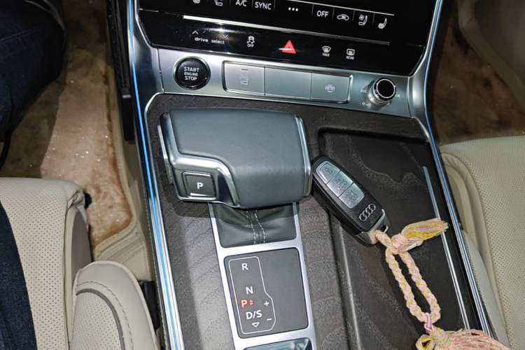 Used Audi A6L 2023 55 TFSI quattro Prestige Edition Gear Lever