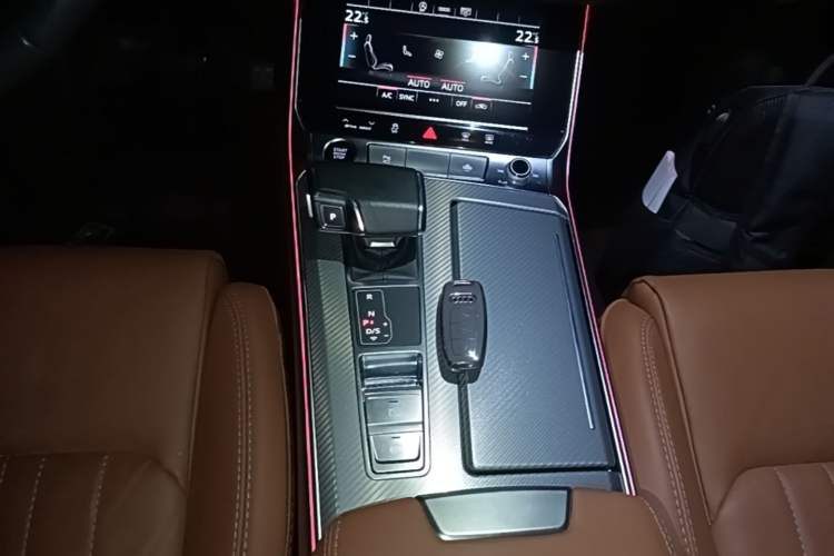 Used Audi A6L 2023 40 TFSI Luxury Prestige Edition Gear Lever