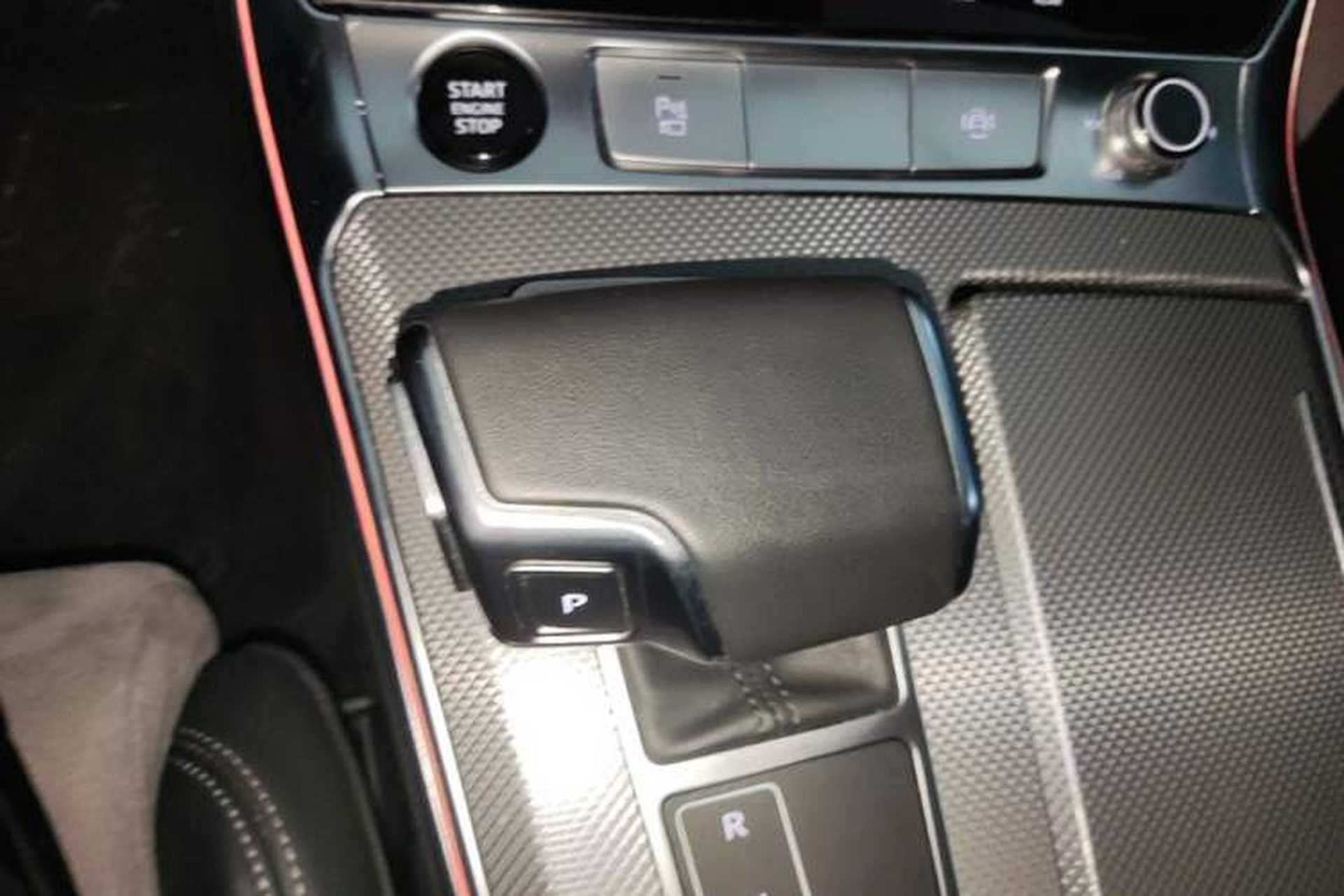 Used Audi A6L 2023 Revised 45 TFSI Prestige Dynamic Edition Gear Lever
