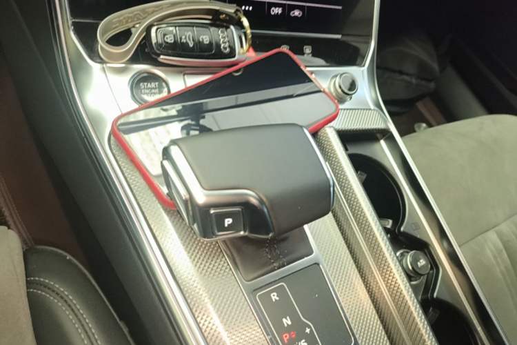 Used Audi A6L 2023 40 TFSI Luxury Dynamic Model Gear Lever
