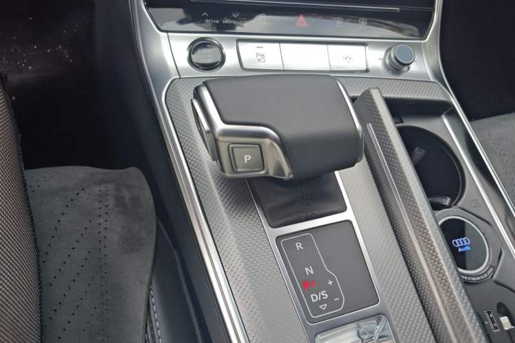 Used Audi A6L 2023 Revised 45 TFSI Prestige Dynamic Edition Gear Lever