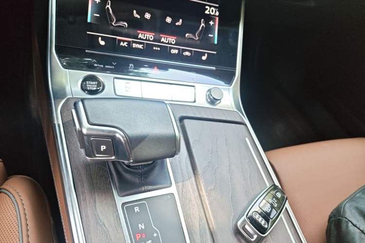 Used Audi A6L 2023 55 TFSI quattro Prestige Elegant Edition Gear Lever