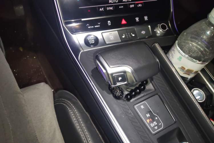 Used Audi A6L 2023 45 TFSI Prestige Dynamic Edition Gear Lever