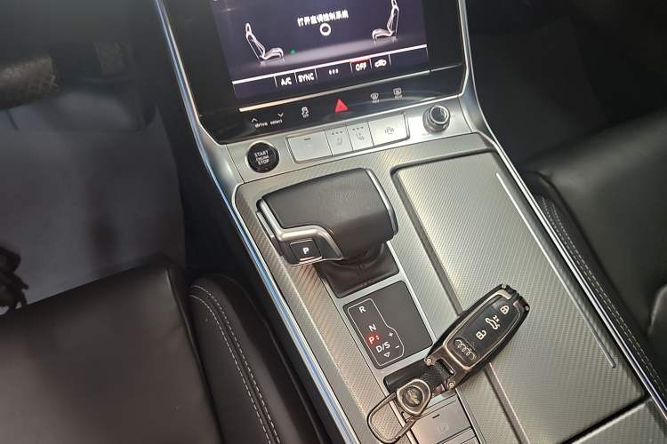 Used Audi A6L 2023 Revised 45 TFSI Prestige Elegant Edition Gear Lever