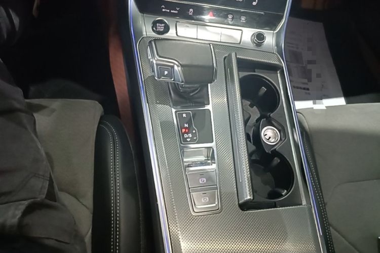 Used Audi A6L 2023 Revised 45 TFSI Prestige Dynamic Edition Gear Lever