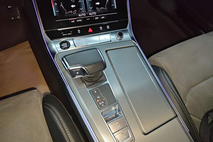 Used Audi A6L 2023 45 TFSI Prestige Dynamic Edition Gear Lever