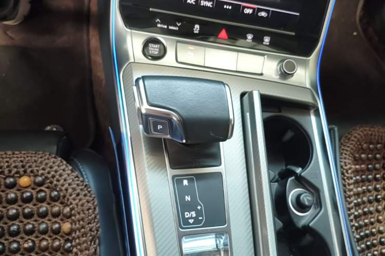 Used Audi A6L 2023 45 TFSI Prestige Elegant Edition Gear Lever