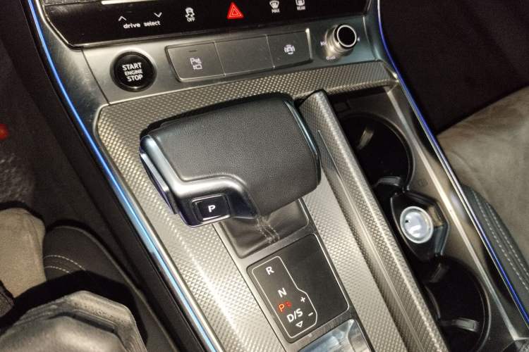 Used Audi A6L 2023 Revised 40 TFSI Luxury Dynamic Edition Gear Lever