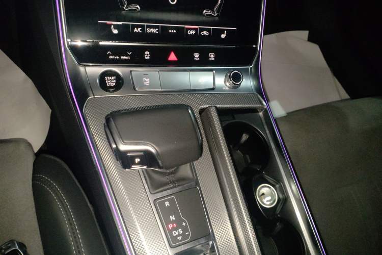 Used Audi A6L 2023 Revised 40 TFSI Luxury Dynamic Edition Gear Lever