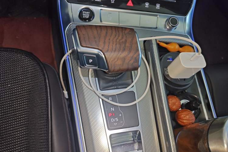 Used Audi A6L 2023 40 TFSI Luxury Prestige Edition Gear Lever