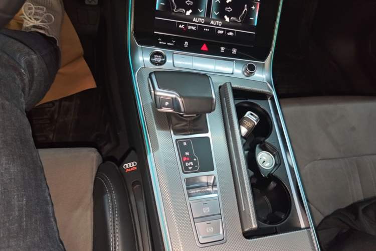 Used Audi A6L 2023 45 TFSI Prestige Dynamic Edition Gear Lever