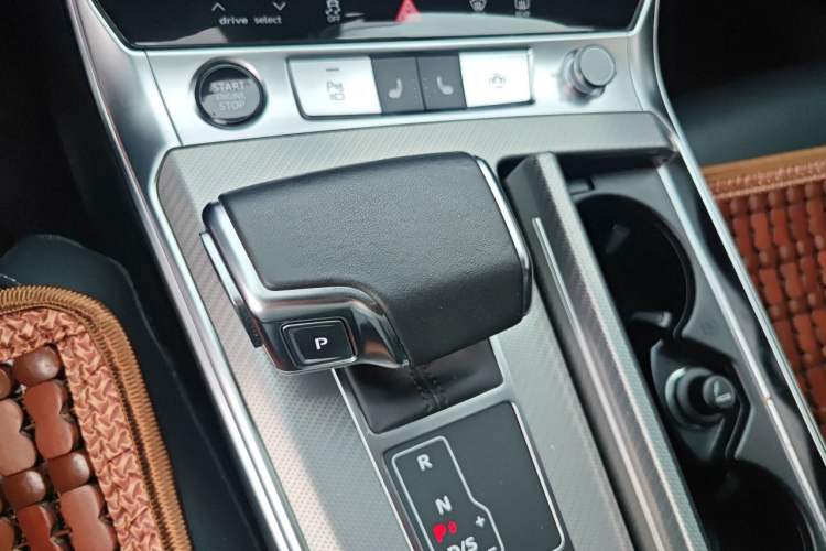 Used Audi A6L 2023 45 TFSI Prestige Elegant Edition Gear Lever