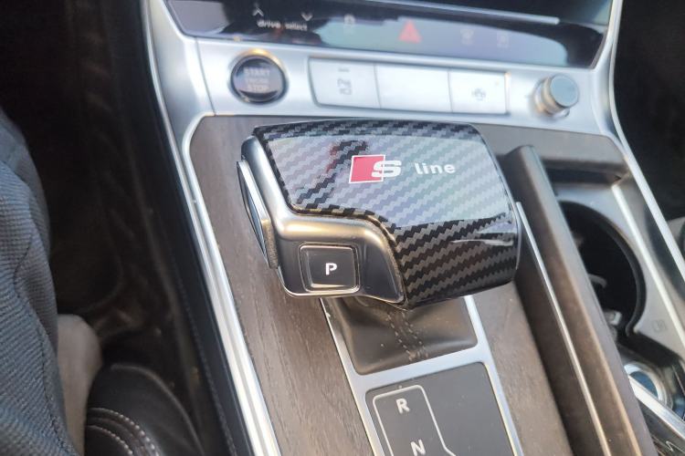 Used Audi A6L 2023 Updated 45 TFSI quattro Prestige Dynamic Edition Gear Lever