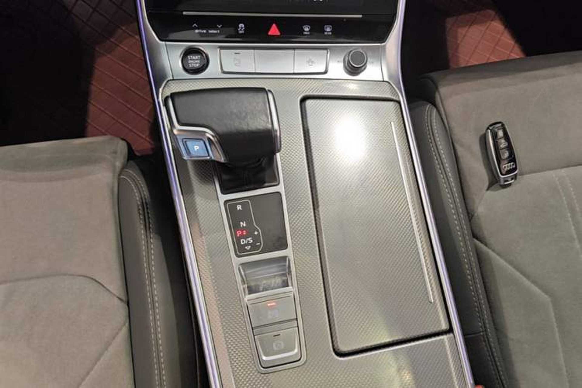 Used Audi A6L 2023 40 TFSI Luxury Dynamic Model Gear Lever
