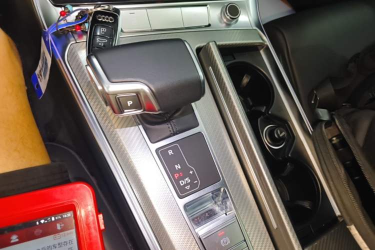Used Audi A6L 2023 45 TFSI Prestige Elegant Edition Gear Lever