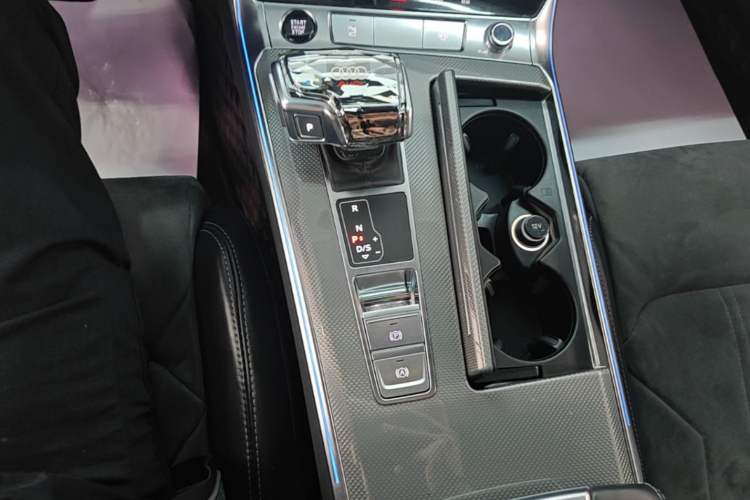 Used Audi A6L 2023 Revised 45 TFSI Prestige Dynamic Edition Gear Lever