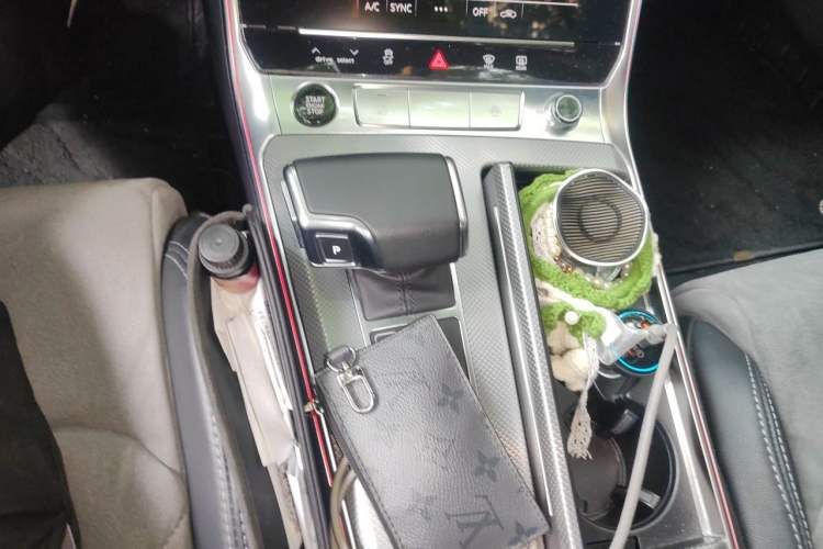 Used Audi A6L 2023 45 TFSI Prestige Dynamic Edition Gear Lever