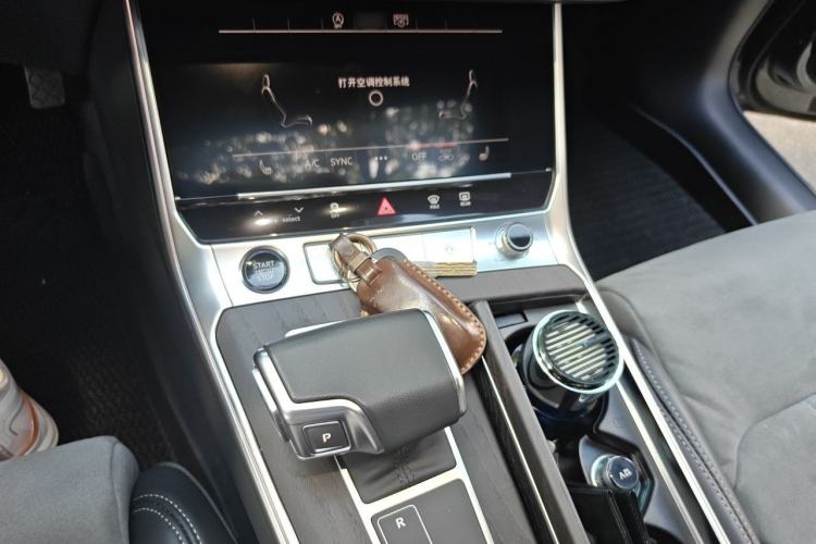 Used Audi A6L 2023 Revised Edition 45 TFSI quattro Prestige Dynamic Version Gear Lever