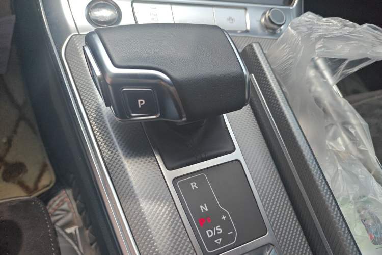 Used Audi A6L 2023 45 TFSI Prestige Dynamic Edition Gear Lever