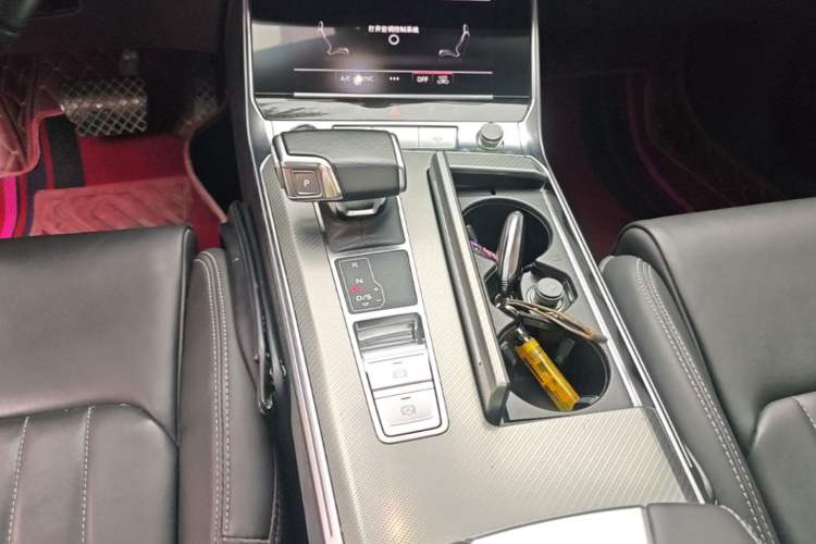 Used Audi A6L 2023 Revised 45 TFSI Prestige Elegant Edition Gear Lever