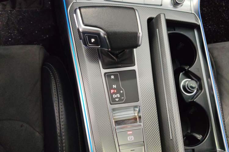 Used Audi A6L 2023 Revised 45 TFSI Prestige Dynamic Edition Gear Lever