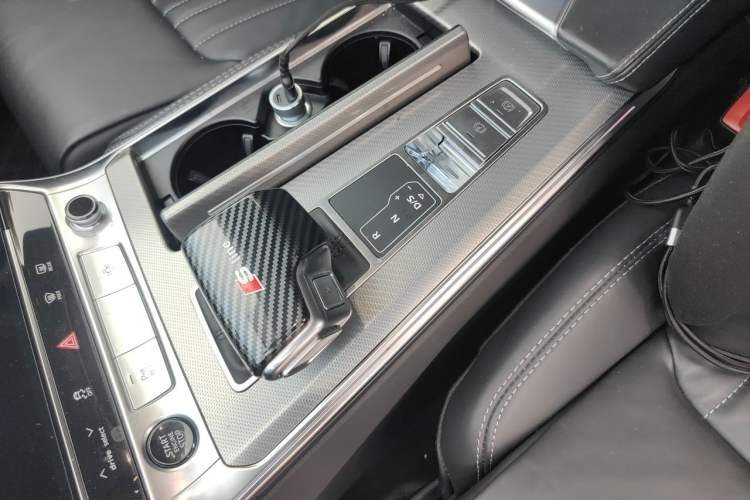 Used Audi A6L 2023 45 TFSI Prestige Dynamic Edition Gear Lever