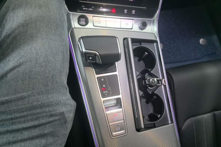 Used Audi A6L 2023 40 TFSI Luxury Prestige Edition Gear Lever