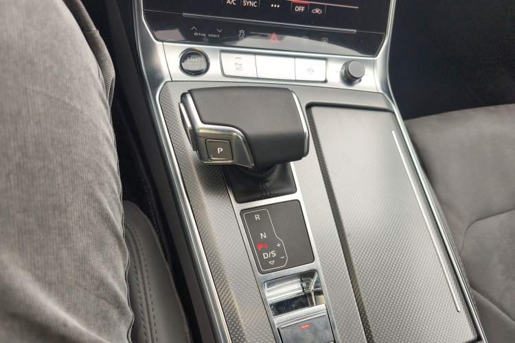 Used Audi A6L 2023 45 TFSI Prestige Dynamic Edition Gear Lever