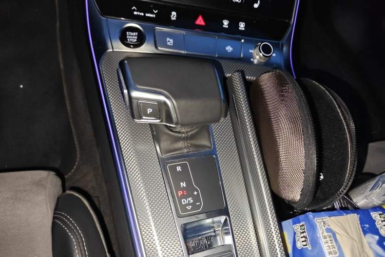 Used Audi A6L 2023 Revised 45 TFSI Prestige Dynamic Edition Gear Lever