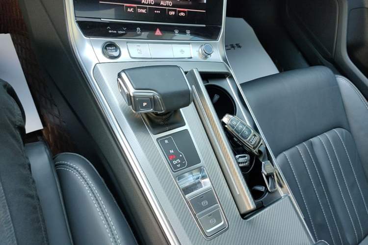 Used Audi A6L 2023 45 TFSI Prestige Dynamic Edition Gear Lever