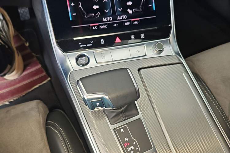Used Audi A6L 2023 Revised 45 TFSI Prestige Dynamic Edition Gear Lever