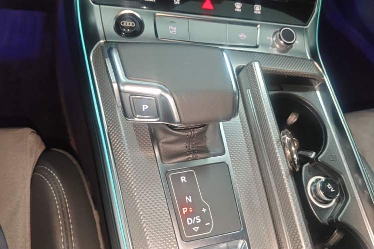 Used Audi A6L 2023 Revised 40 TFSI Luxury Dynamic Edition Gear Lever