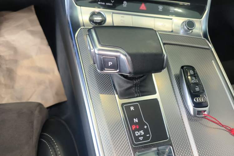 Used Audi A6L 2023 Revised 45 TFSI Prestige Dynamic Edition Gear Lever