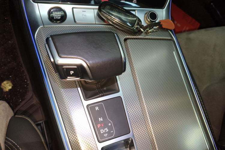 Used Audi A6L 2023 45 TFSI Prestige Dynamic Edition Gear Lever