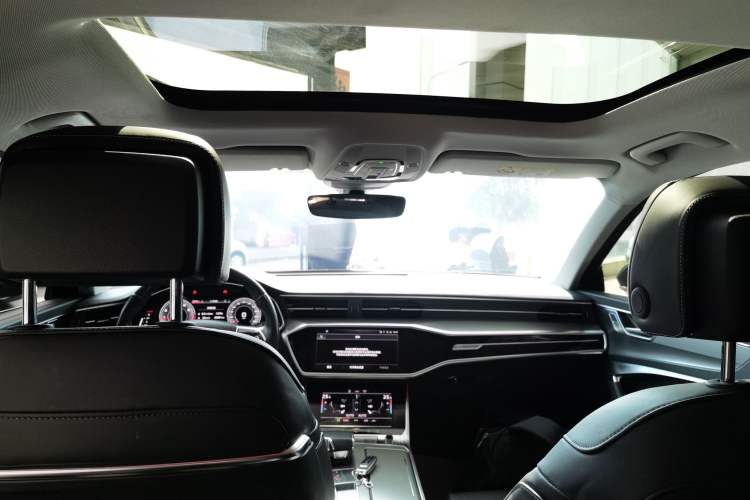 Used Audi A6L 2023 40 TFSI Luxury Prestige Edition Headliner
