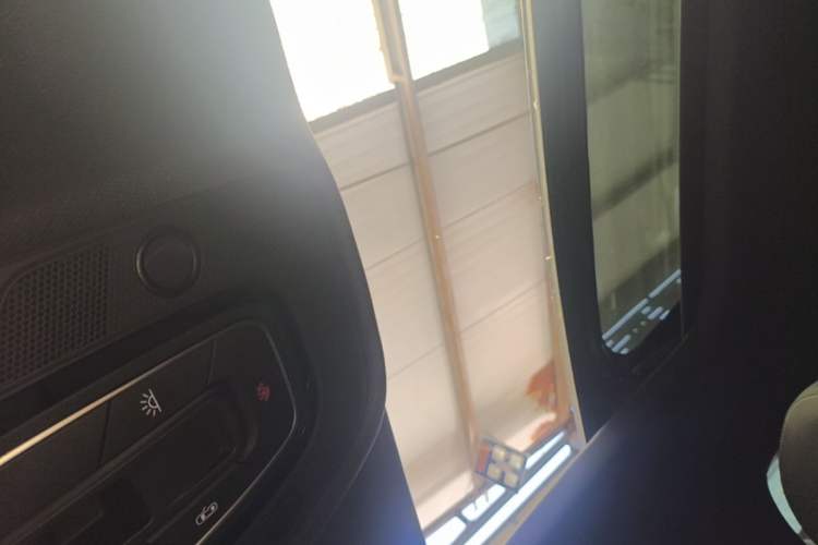 Used Audi A6L 2023 40 TFSI Luxury Dynamic Model Headliner