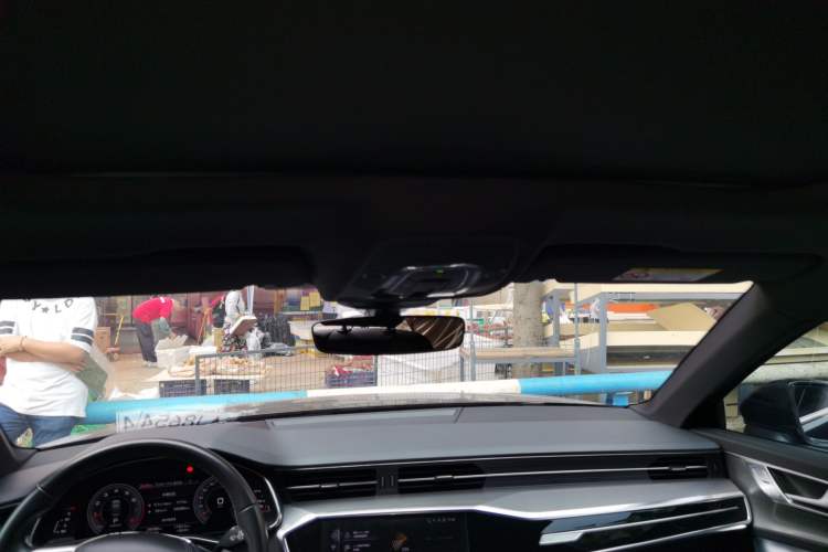 Used Audi A6L 2023 40 TFSI Luxury Dynamic Model Headliner
