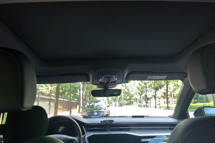 Used Audi A6L 2023 Revised 40 TFSI Luxury Dynamic Edition Headliner